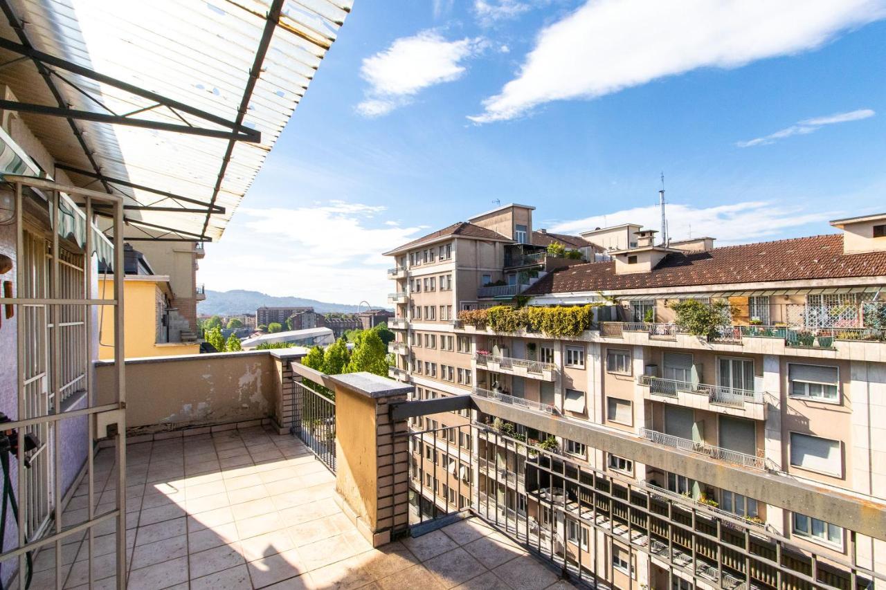 Olimpico & Pala Alpitour Terrace Apartment Turin Bagian luar foto